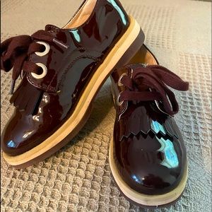 Zara girls patent leather dress shoes.